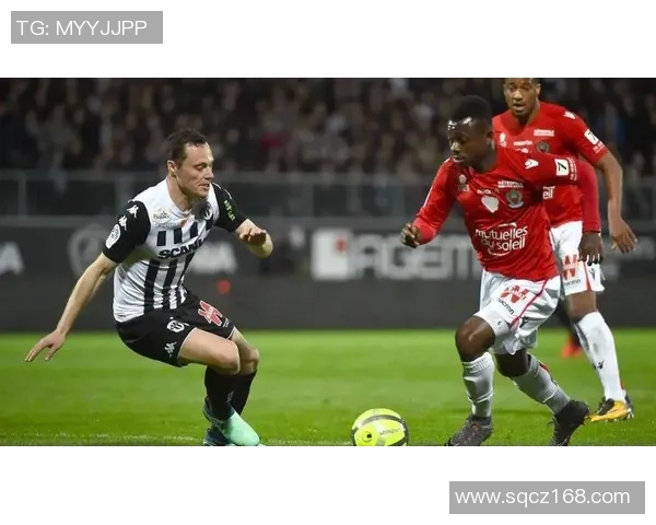 巴黎与昂热的精彩对决CCTV全程直播不容错过