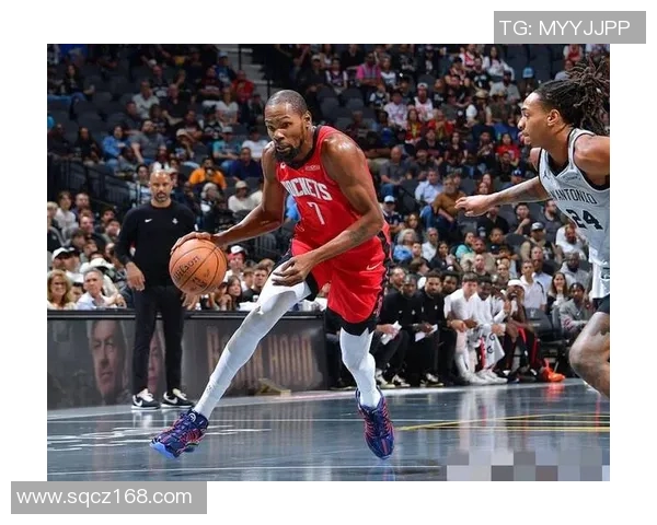 马刺队新秀展现出色表现，助球队击败火箭